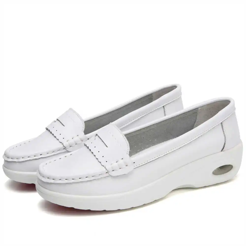 Thick Sole Slipon White Traine - огляд і ціна Information Technology Officer