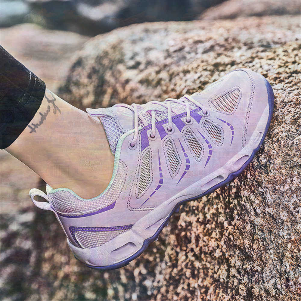 Sumer Round Tip Silver Sneaker - огляд і ціна Information Technology Officer