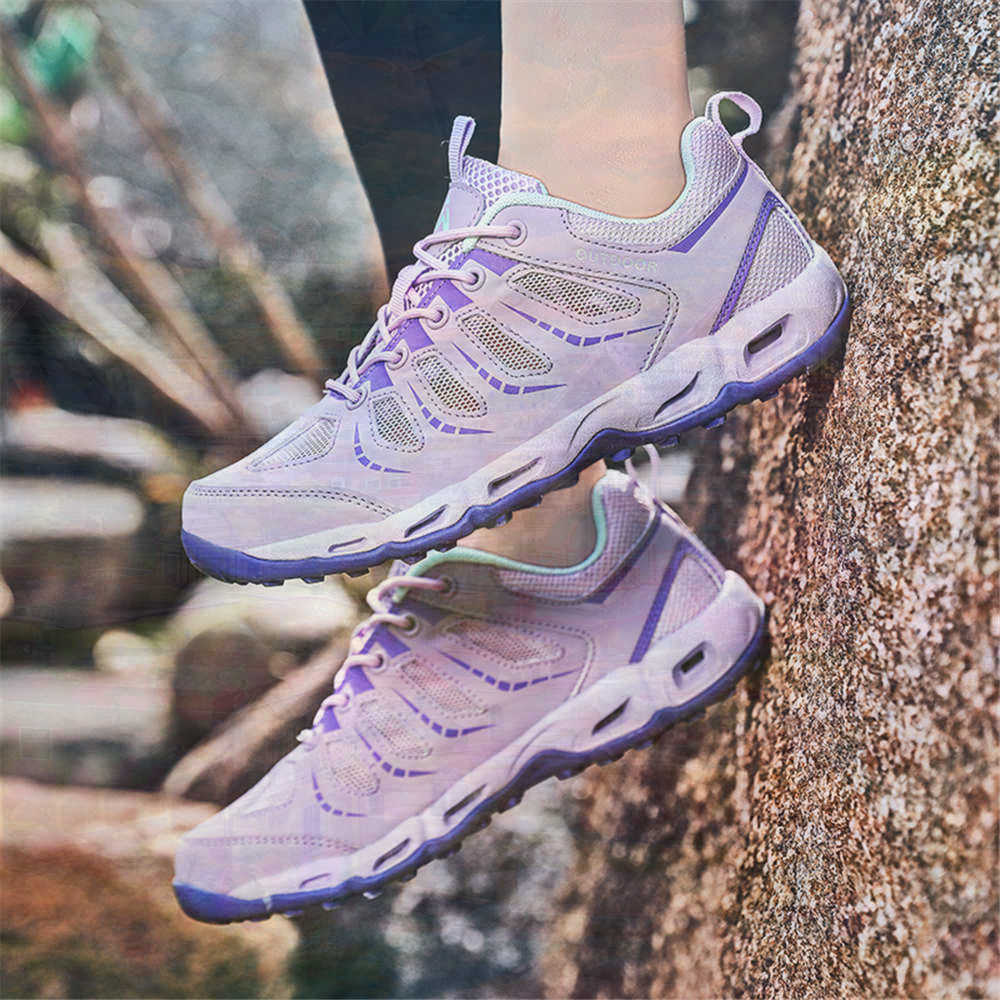 Sumer Round Tip Silver Sneaker - огляд і ціна Information Technology Officer