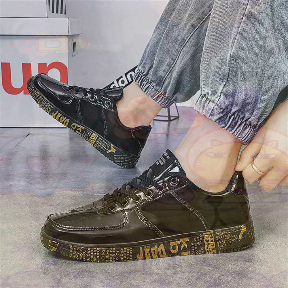 Round Foot Size 45 Sneakers Wh - огляд і ціна Information Technology Officer